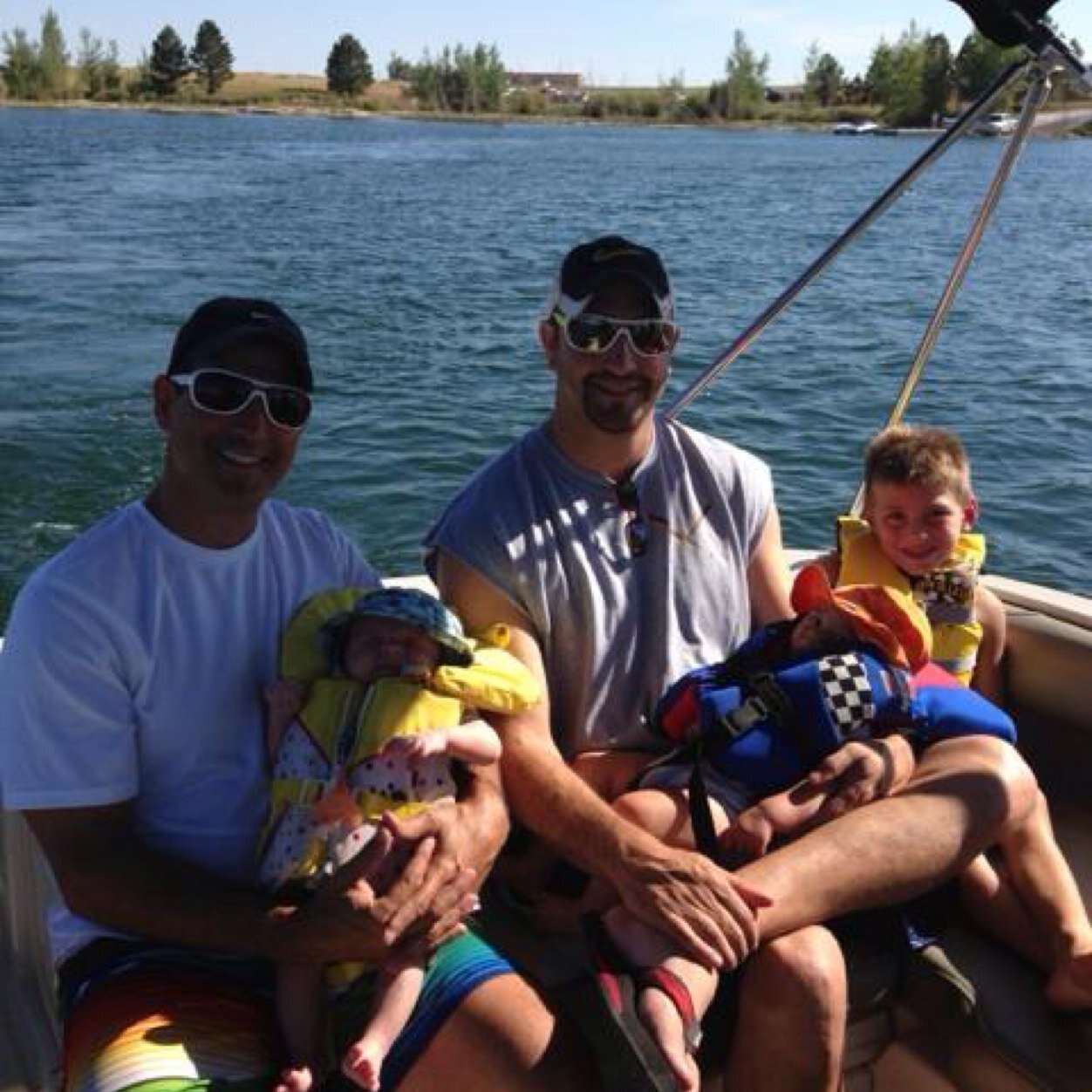 findingdemo19's profile picture. 