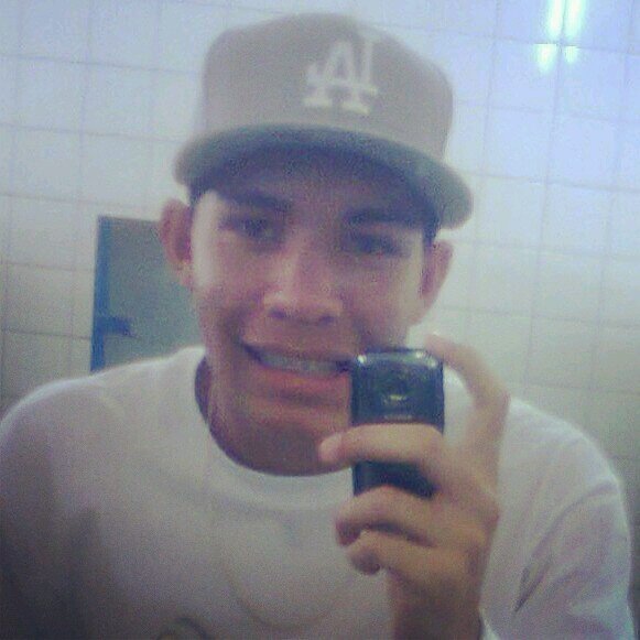 JrMuranga's profile picture. :D