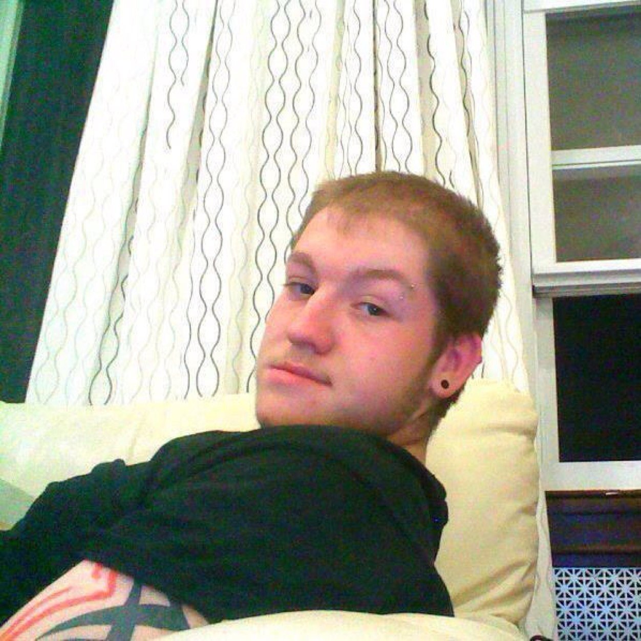 I'm TJ. I'm 23 currently living in Poughkeepsie New York. Born and raised in Brooklyn. I don't use Twitter much. Still trying to get the feel for it. Let's talk