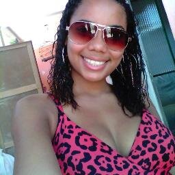 angelaguiar4's profile picture. 