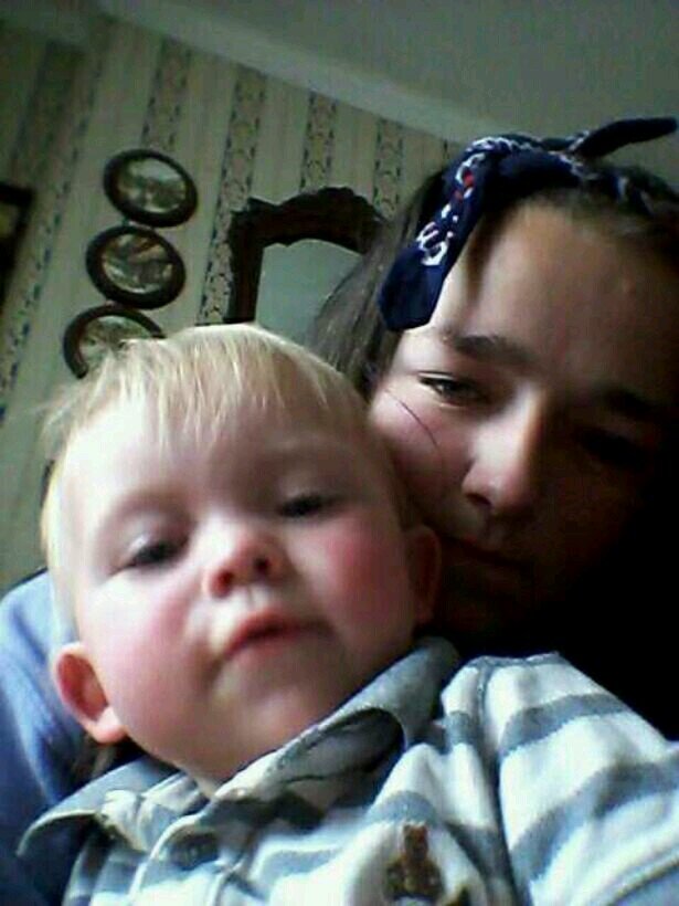 thejanoskiansx7's profile picture. 