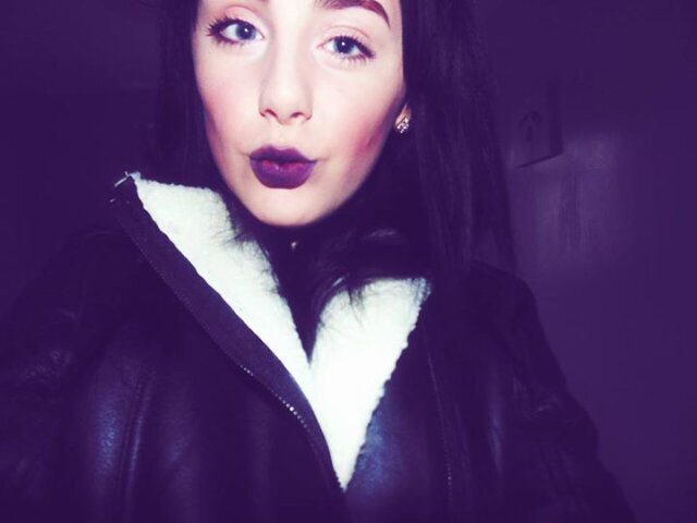 follow my new twitter @rxcheljessicx