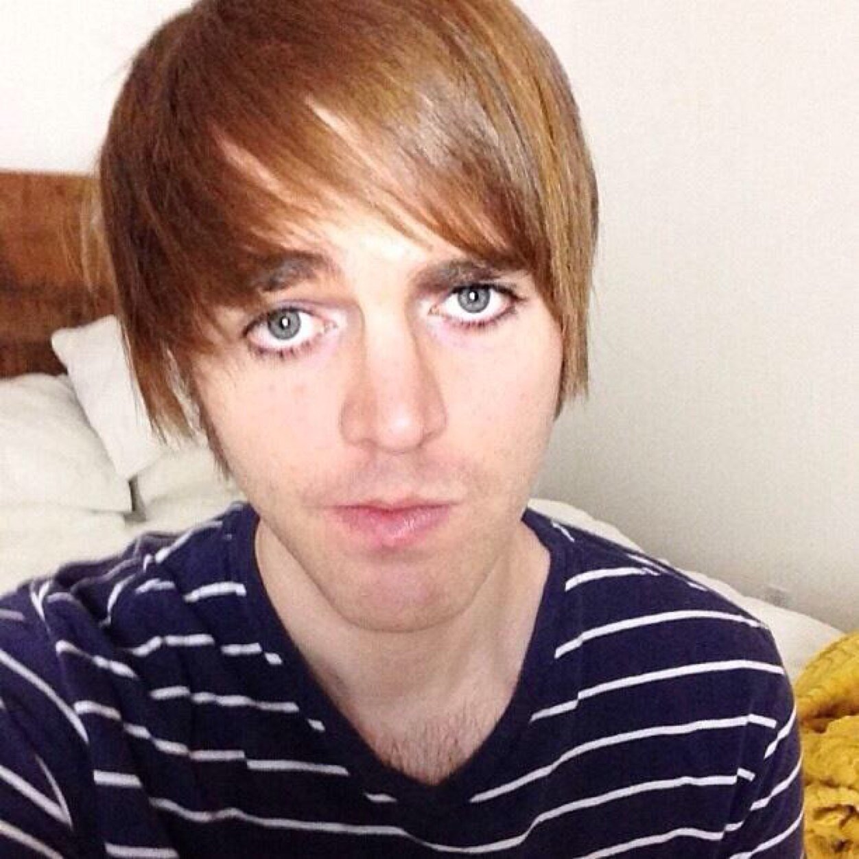 EmoShaneD's profile picture. 