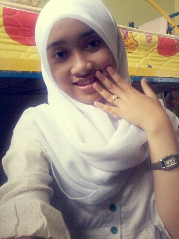 selalu bersyukur atas yg sudah punya ... ^^ follow IG: ekaatickah90 
BBM: 51221B92

berusaha dan berdo'a...