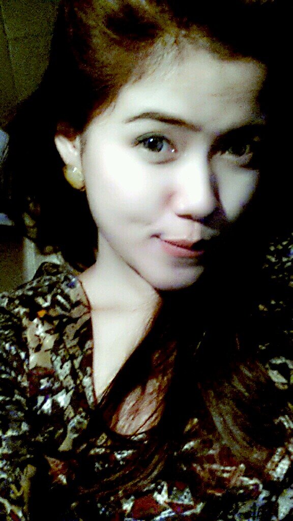 Indonesia College Of Economics | friendly | life is beautiful • path : vira saviera
