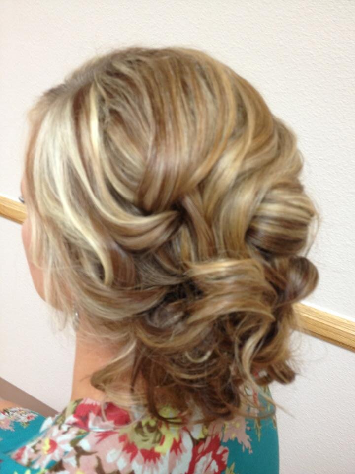 Blow Dry Bar Specializing in hair design and makeup artistry. Our goal is to make women of all ages feel absolutely gorgeous!