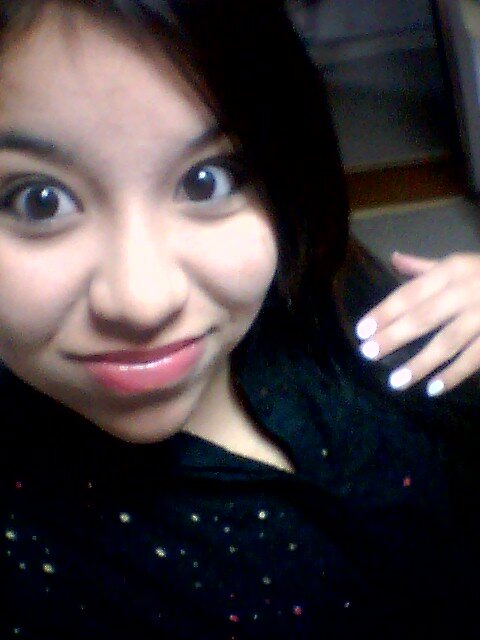 Baby,you know you're so beautiful  and i want you know you're make me smile  ❤