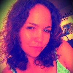 besos,chocolate,moda,teatro,arboles rosas,sueños,amor,flores en el cabello,azul,pizza,pasion,mar,frutas