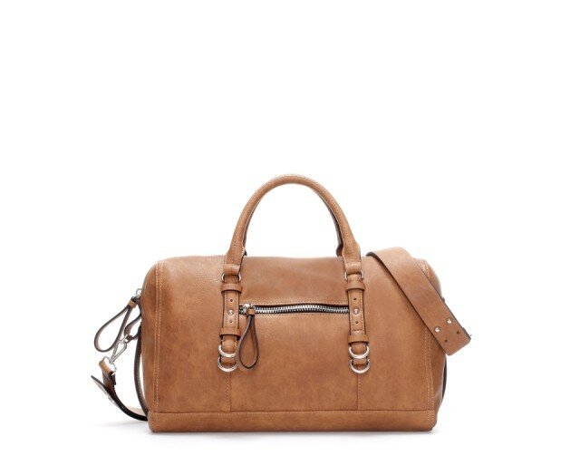 Lins_Closet's profile picture. We are selling Original Bags like Mango, Zara and F21
Find us at:Carolinda_closet (instagram)
SMS/WA: 087781654968
Line: Caroline902