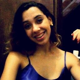 BOBEIRA
 é não viver a realidade. ;*