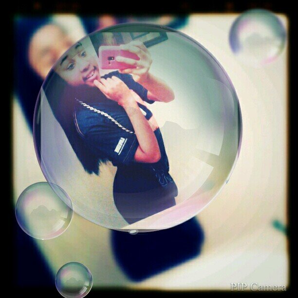 I love you 3  follow me please :) ;) 3