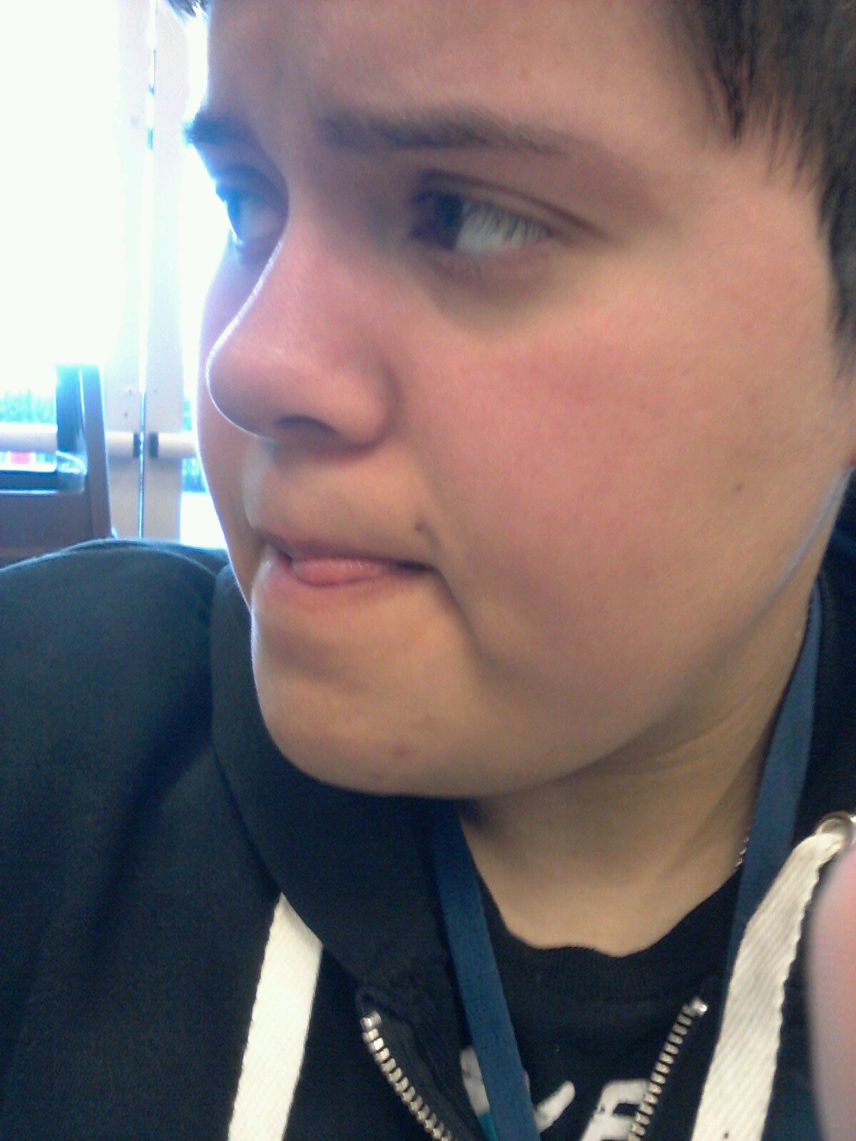 arcangel_actual's profile picture. riley | 19 | college kid | whysexual & queer af