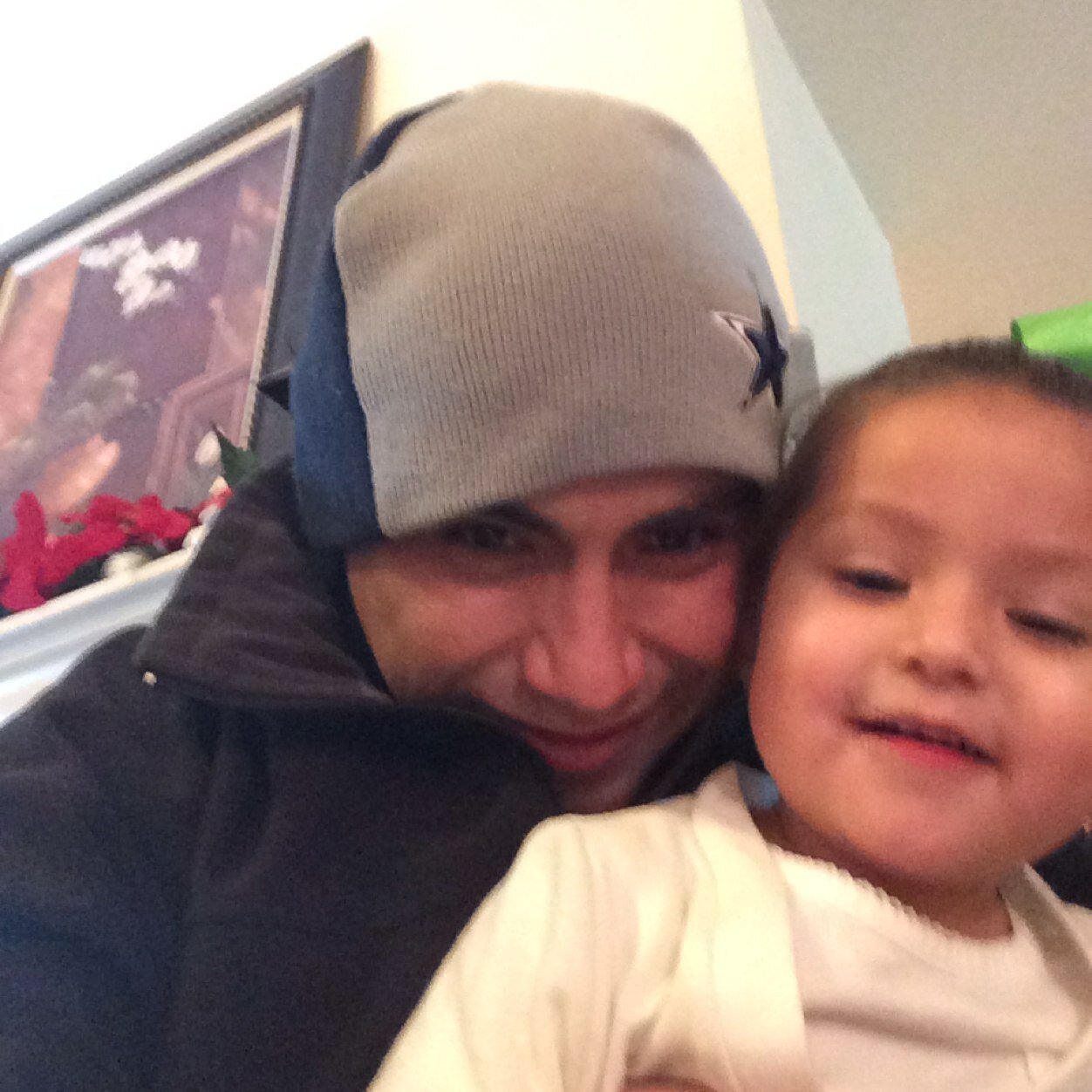 Perez42Leo's profile picture. 