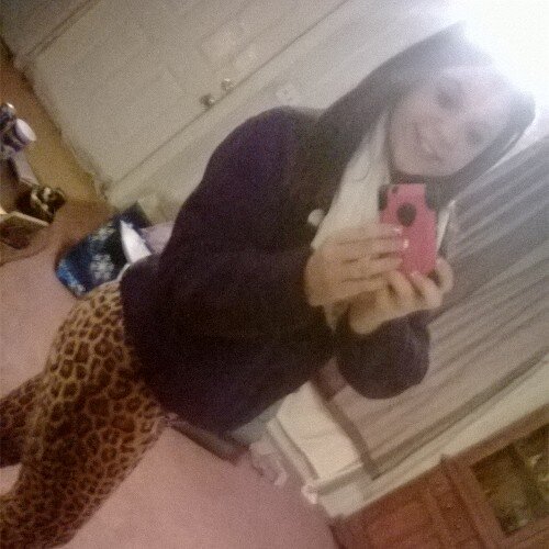 daniellew_42's profile picture. Hi. Your cute.