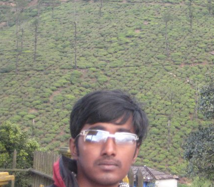 itzsakthi's profile picture. 