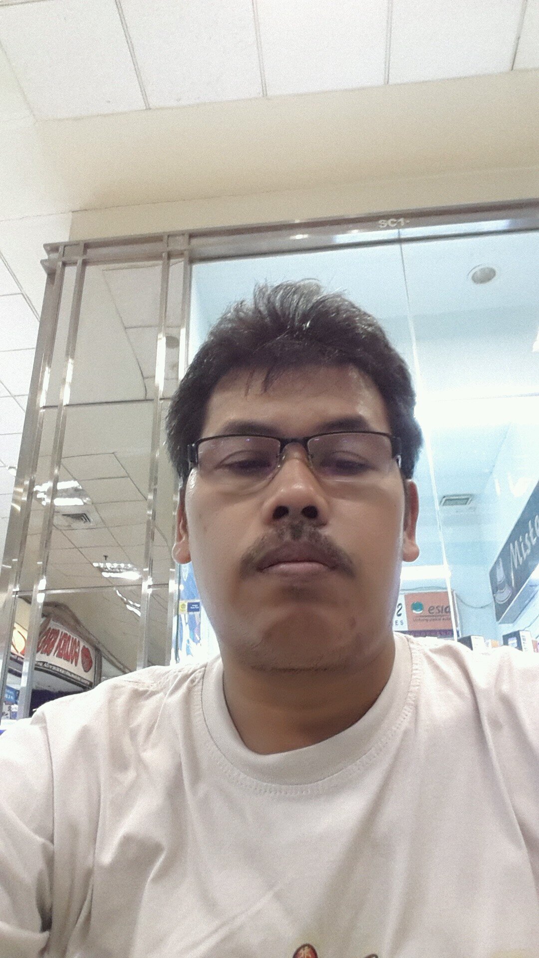 kd_karim's profile picture. 