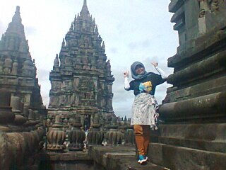 My name is Ridha hazlia♥ I was born on 18-april-1996♥ you can call me Ridha♥|| SMAN 19 KAB.TANGERANG|| XII IPA 1 || ƪƪ'▿') ('▿'ʃʃ   ♡(˘⌣˘)ε˘`)♡