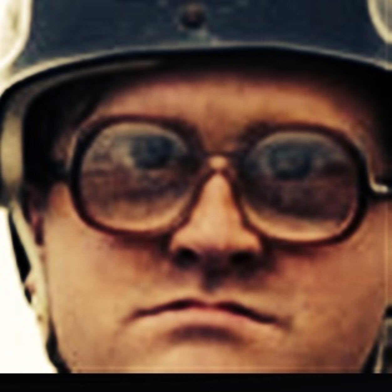 thegimped1's profile picture. 