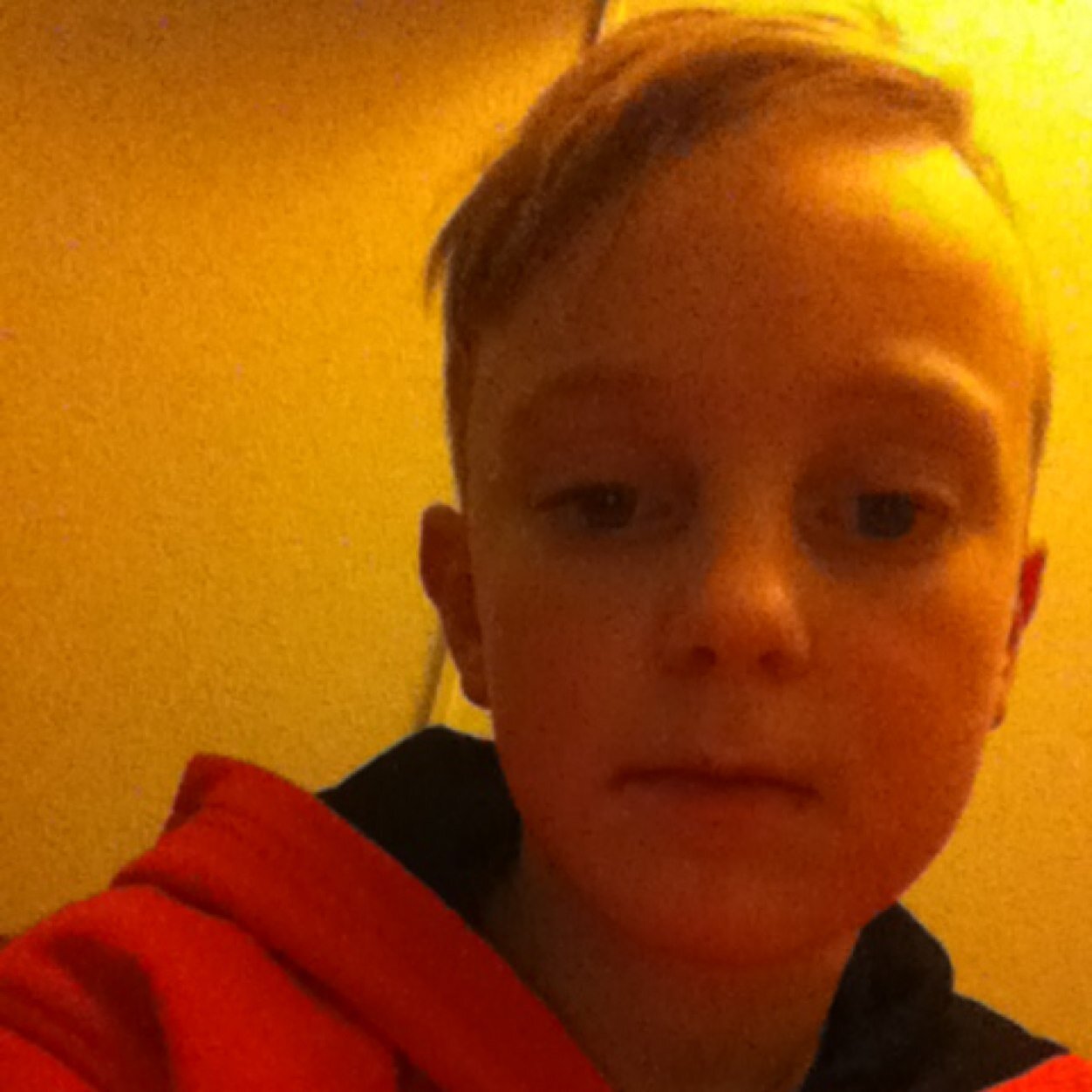 Yolo/haat aan school/love hard style music /game/voor de rest gewoon volgen minecraft is lol