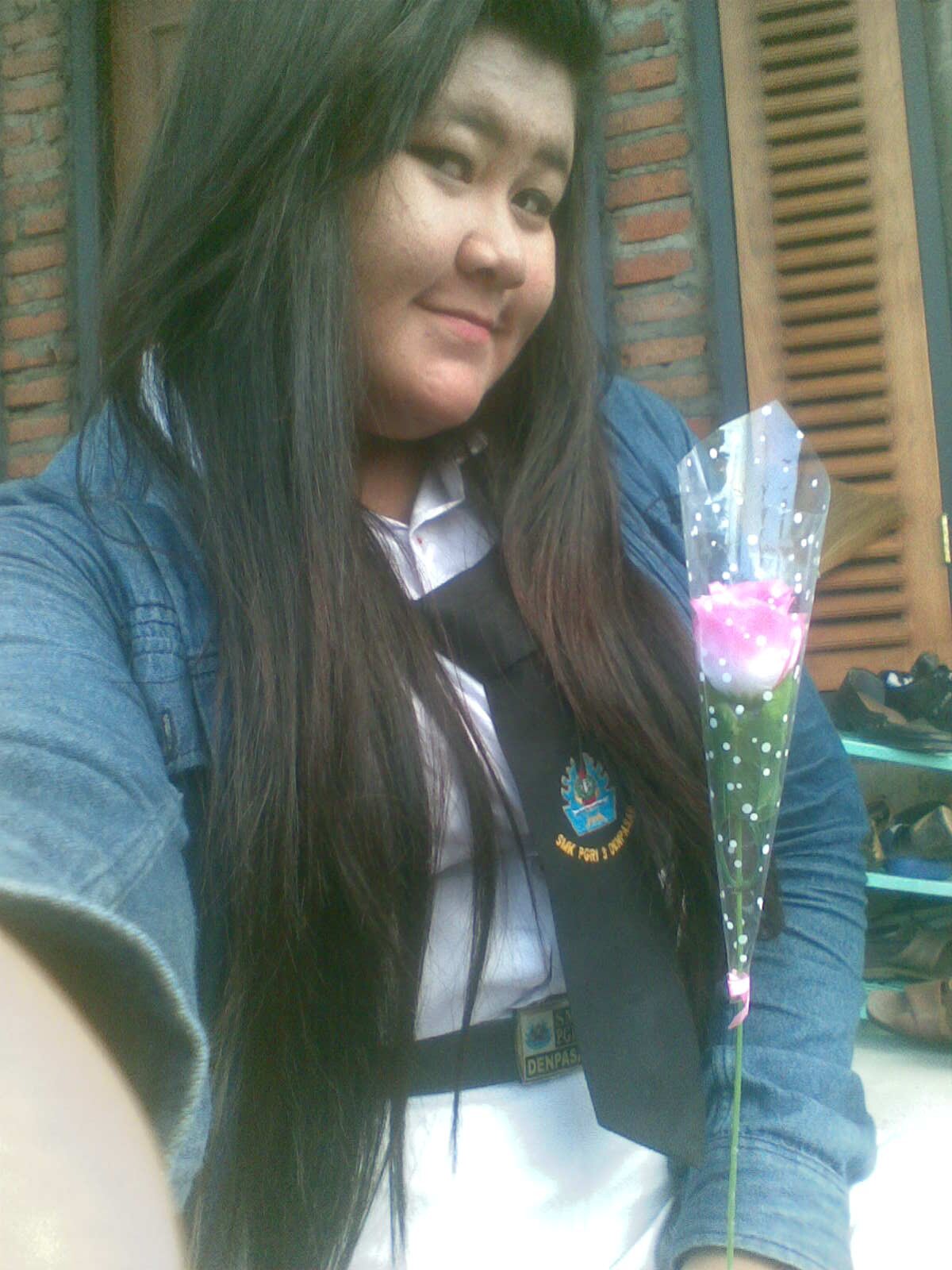 Mother is the most important person in my life |Megha|smk pgri 3 dps |24-09-1998 |just follow for mention follback ||  ravers , comate (b'star) |