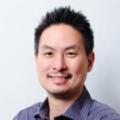 14 years in Beijing, from Texas, husband, father, brother and son and Content Strategy Director at Lightinthebox.