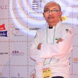 hidup harus bermanfaat bagi lingkungan kita, simple, kecil, niat yang baik. Insya Allah.