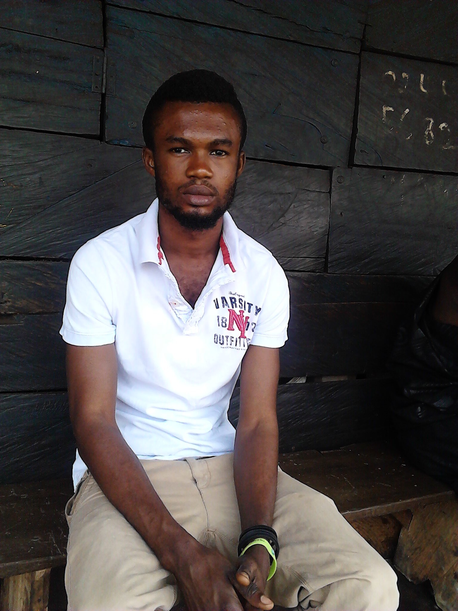 manurichmond1's profile picture. 