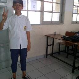 cowo kesayanganya ♥ mamih oghel ☂