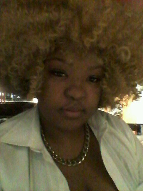 size_model_kay's profile picture. 