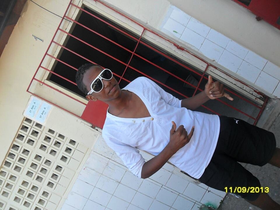 pagina oficial / do ator franthesco_avelino