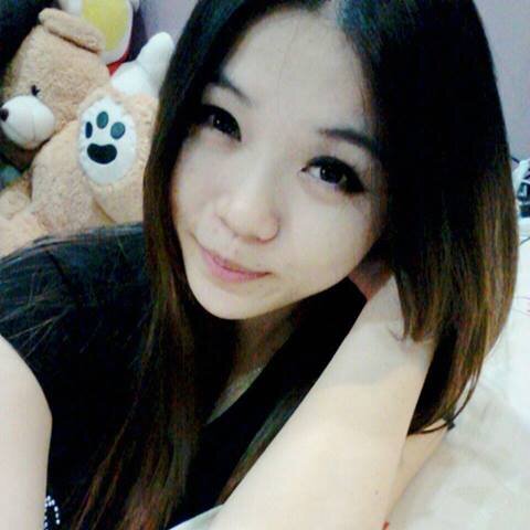 OliviaFhebriie's profile picture. 