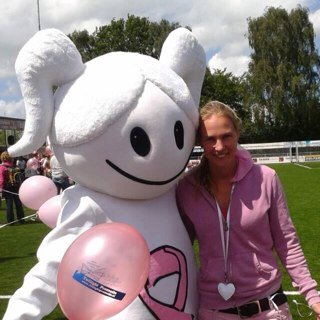 lourensek's profile picture. 