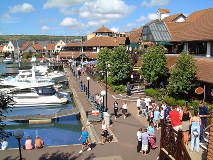Port Solent is a lovely waterside resort full of shops, bars and restaurants all overlooking the water.  A great base for sailing and exploring the solent.