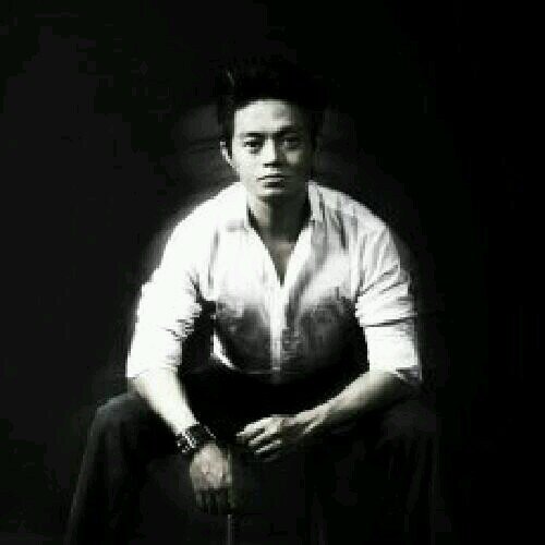 friedreich's profile picture. walking oxymoron