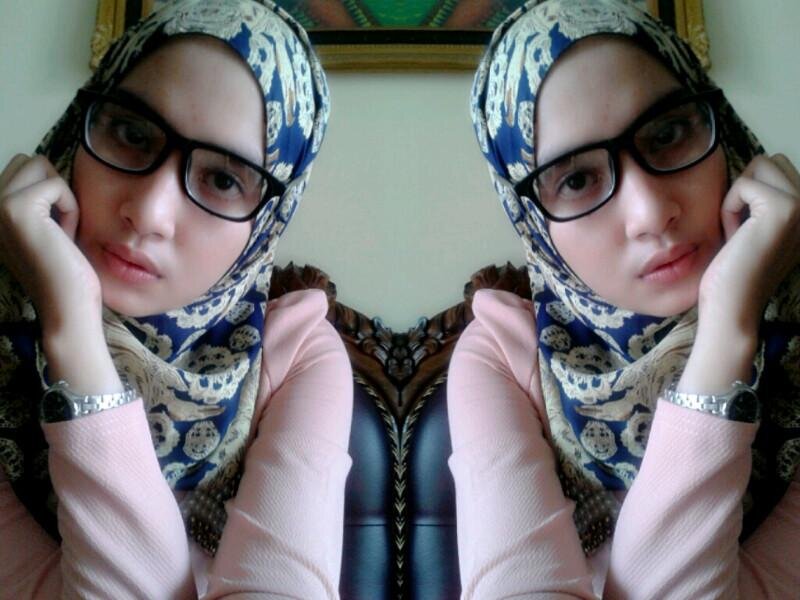 tariputririzta's profile picture. Paskibraka kota pekanbaru 2008-BAKI 1 II Dara Fotogenik 2012 pekanbaru

LINE : TariRizta