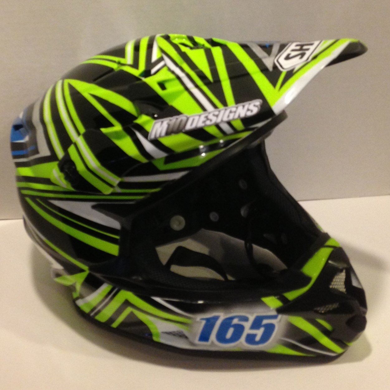 Custom Painting Specializing in: Helmets