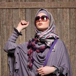 ‏الأنسان الطيب مثل بائع الورد حتى إذا لم تشتري منه فرائحته دائماً طيبة وهكذا أنتم أحبتي بقلمي