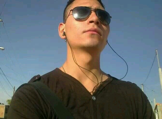 daniel_3x's profile picture. 