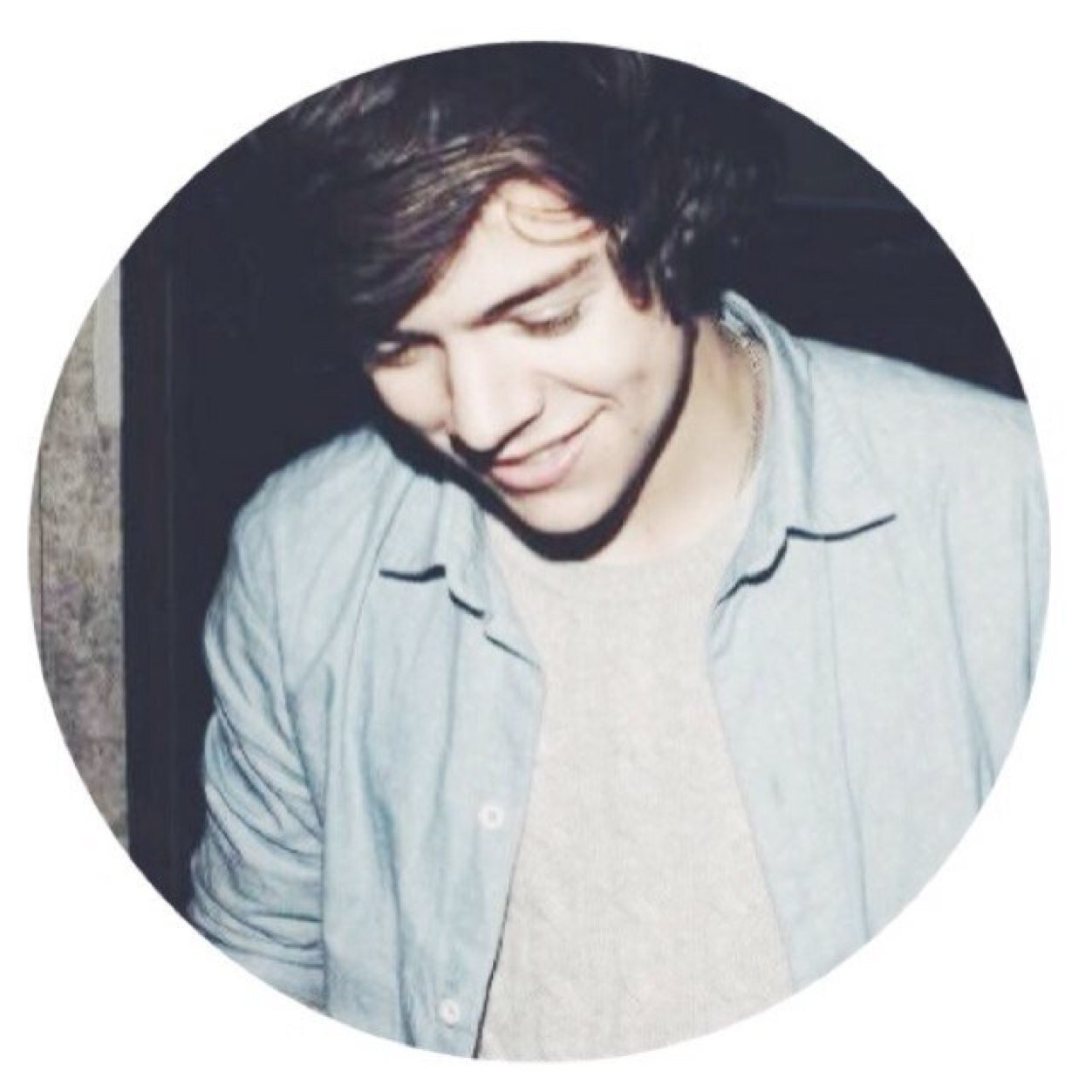 Hey bby pls follow @bandsl0l ask for a follow back