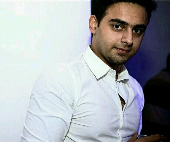 Marketer, Music Fanatic, Realist, Foodie, Fitness enthusiast..