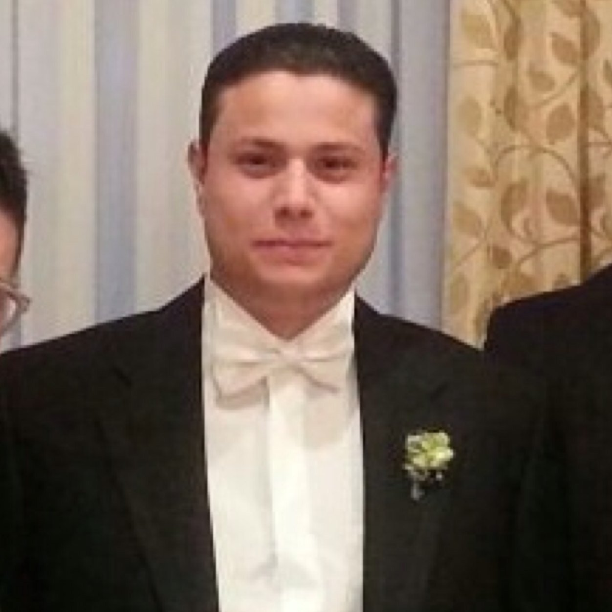Investimenti in Aste Immobiliari/beni demaniali/ Aste Equitalia. 
http://t.co/fjXlp8yQUk
Napoli - Roma - Milano