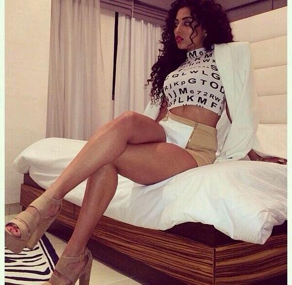 A3en__'s profile picture. Faded.
Singer/Songwriter.