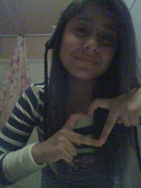 ♥ me and you against the world :*  keep your head up and the smile high ♥ follow? :**