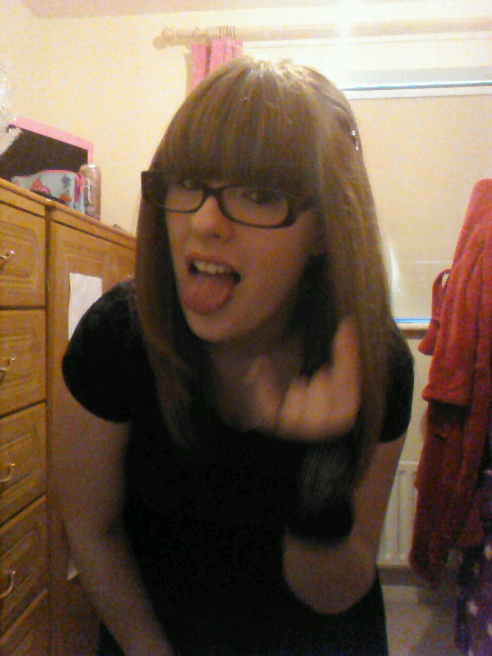 emma_connochie's profile picture. love me or hate me but either way i aint changin, i love black veil brides, sleeping with sirens and bring me then horizon. i follow back tbh.