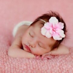 Newborn, maternity, baby, photographer. You will also find me designing @simplycdesigns
