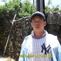 Big Yankees and Baseball fan. Love sports. I like to talk and share my thoughts on sports games with people. I love Taiwan. Official twitter page of Eric Cheng