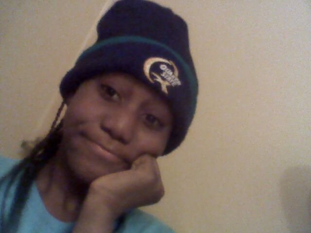 my favorite color is Pink and Purple if u lik that color to follow me cuz they are the best color ever