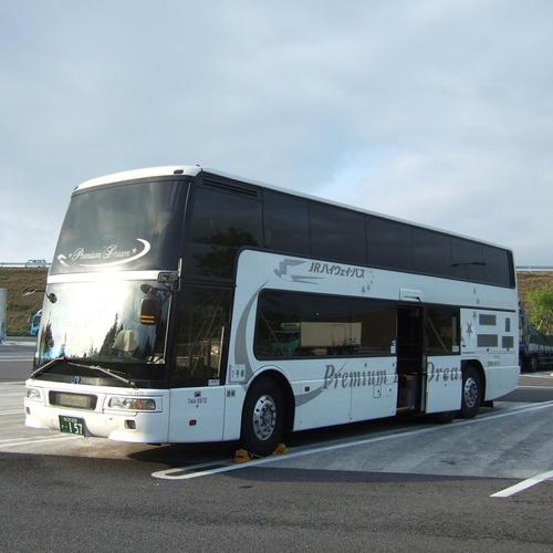 立山黒部アルペンルートの運営会社に勤めています。バスや鉄道でネタ重視のでヲタ旅行をやってますので、よろしくお願いします