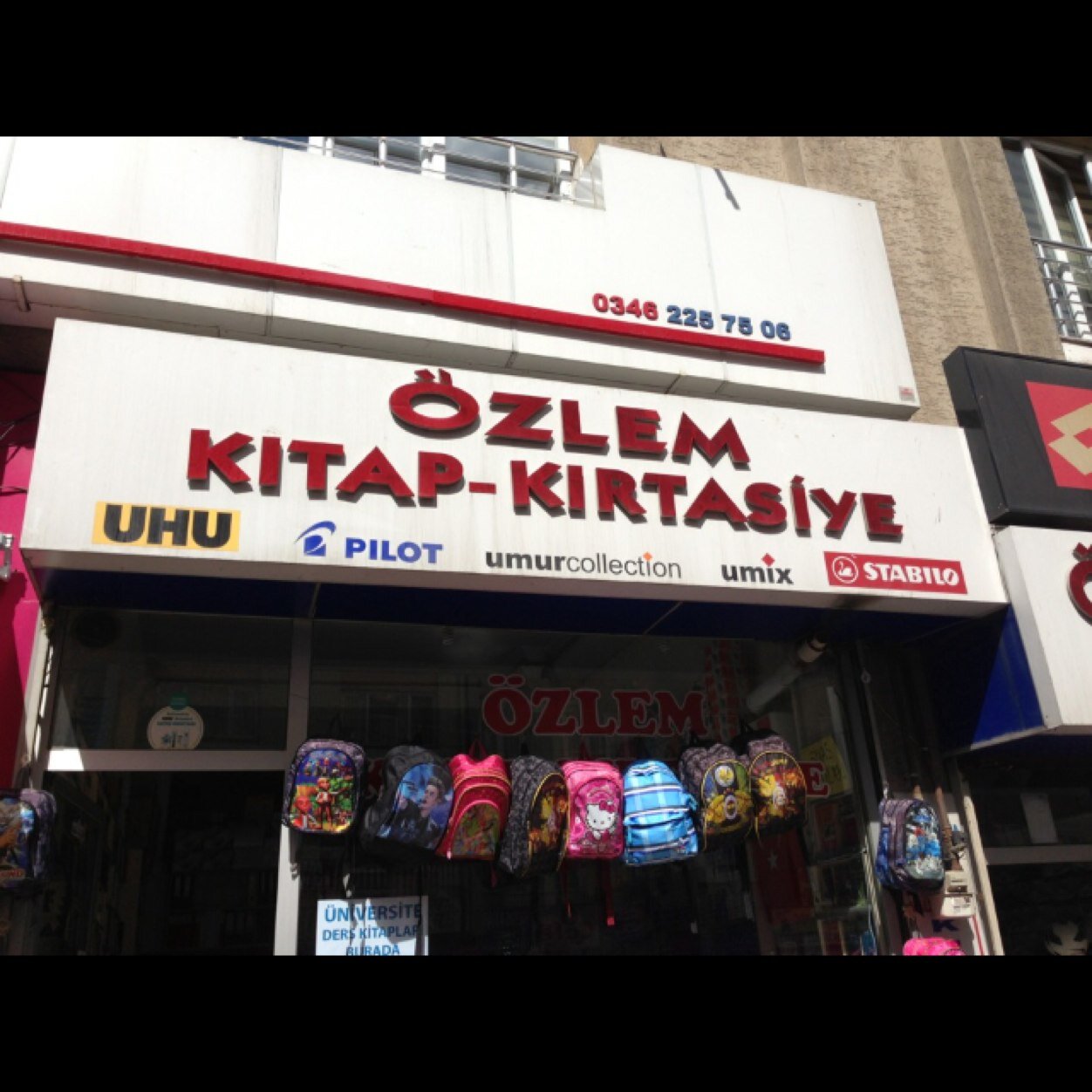 Özlem Kitap-Kırtasiye-Fotokopi-Spor