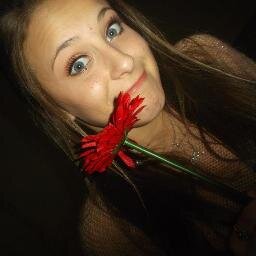 When the night is coming down on you
We will find a way through the dark♥